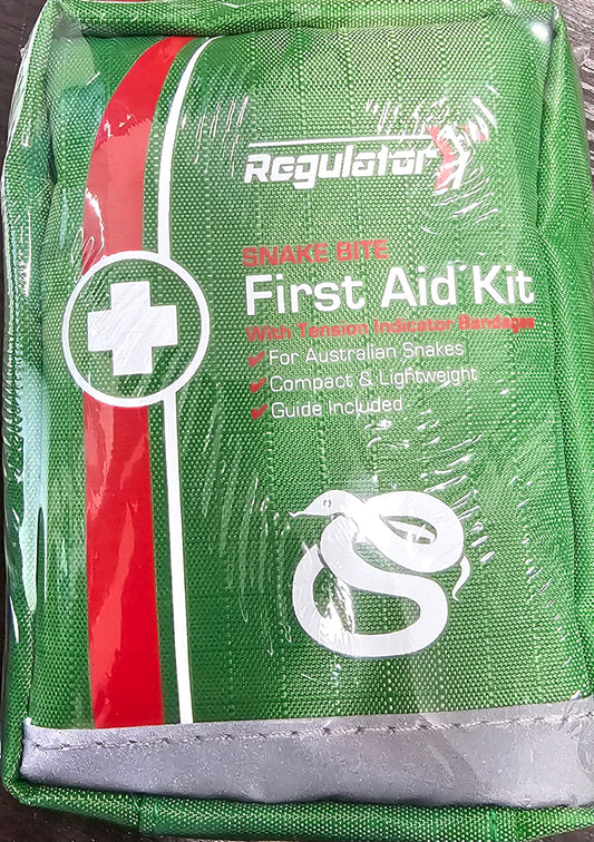 Lovell Rigs Snake Bite Kit 8cm W x 7cm D x 12cm H