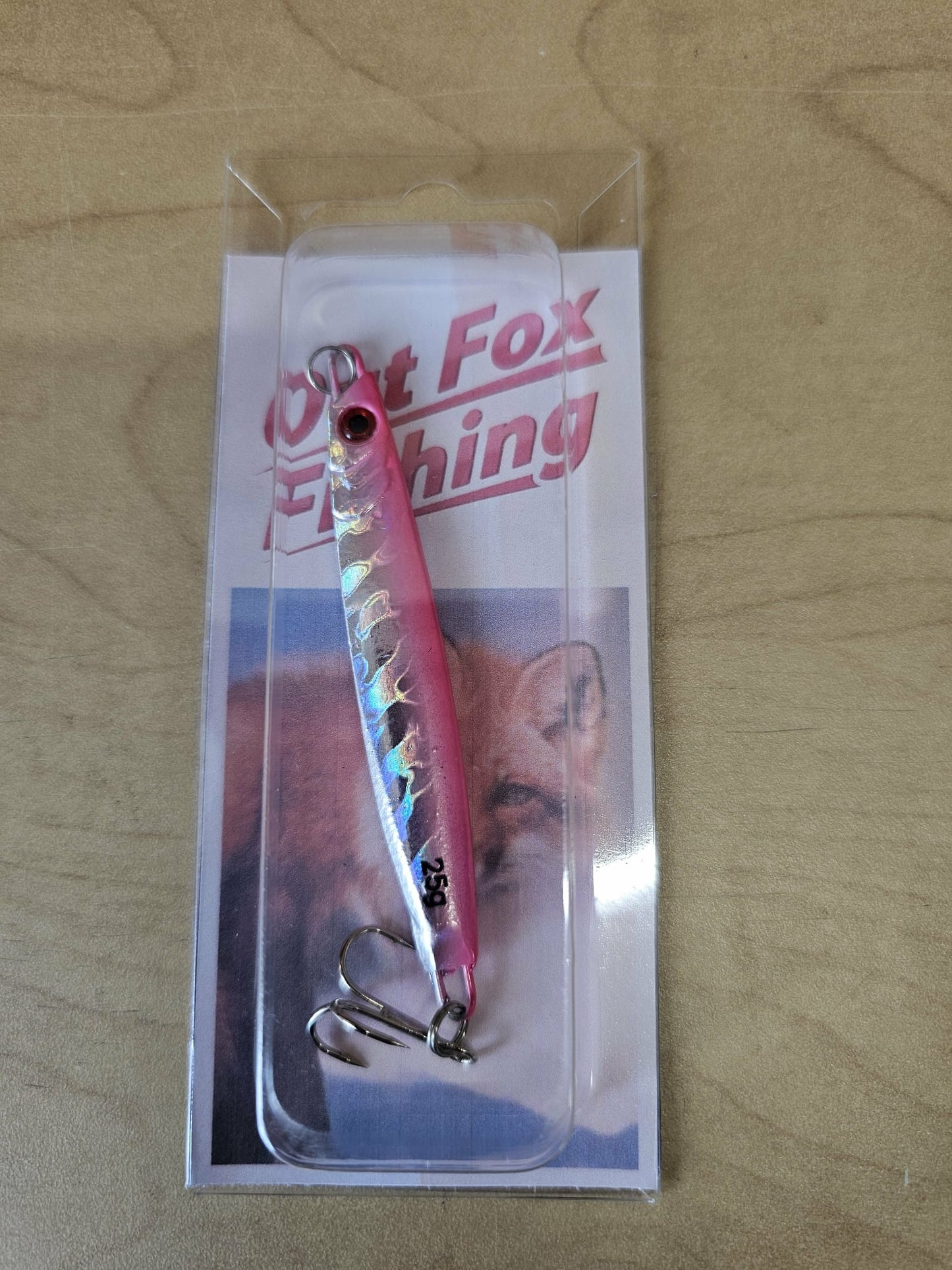 Out Fox Metal Lure Pink