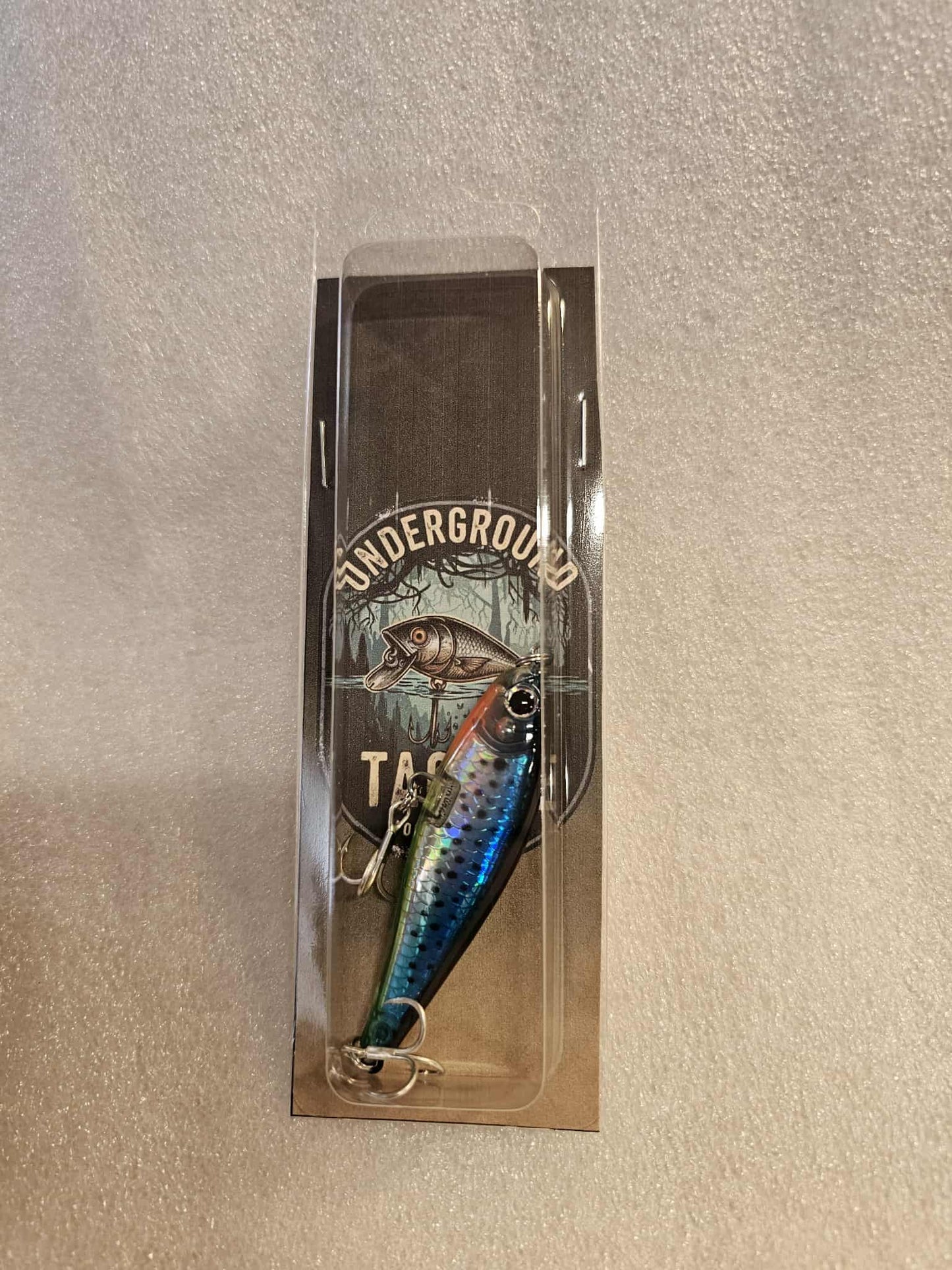 Underground Tackle Peacock Surface Lure – Floating Minnow 85 mm